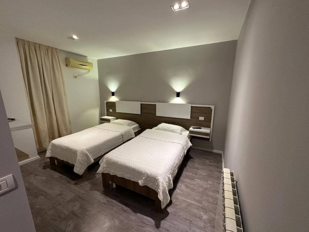 Hotel Gjallica Kukes Εξωτερικό φωτογραφία