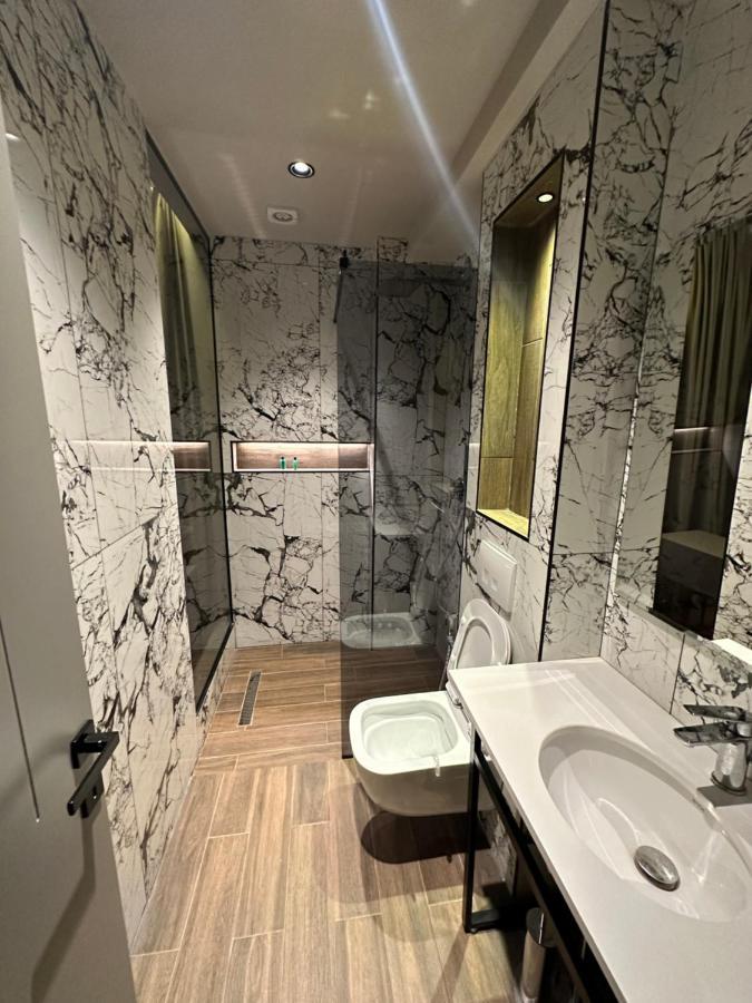 Hotel Gjallica Kukes Εξωτερικό φωτογραφία