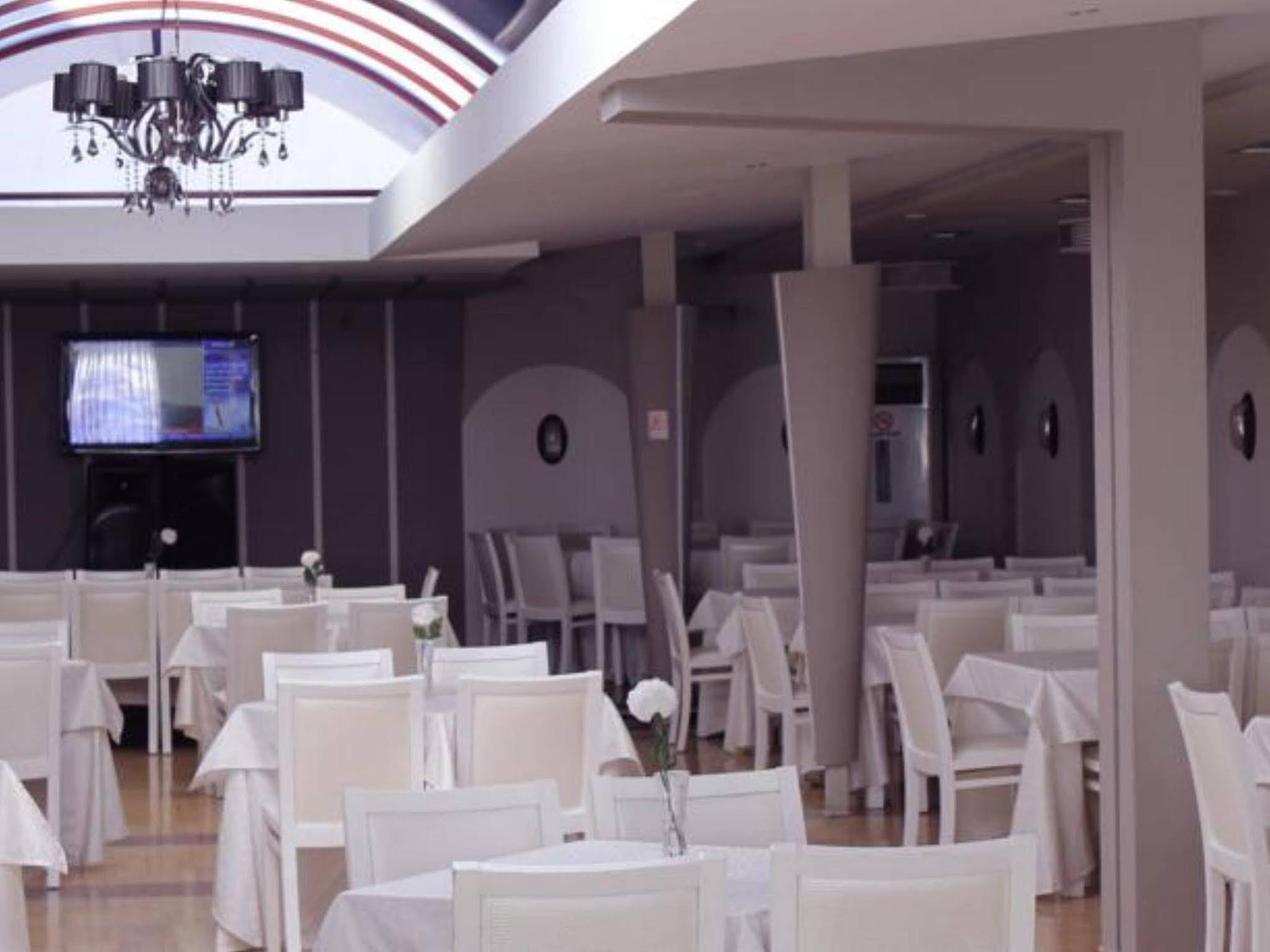 Hotel Gjallica Kukes Εξωτερικό φωτογραφία